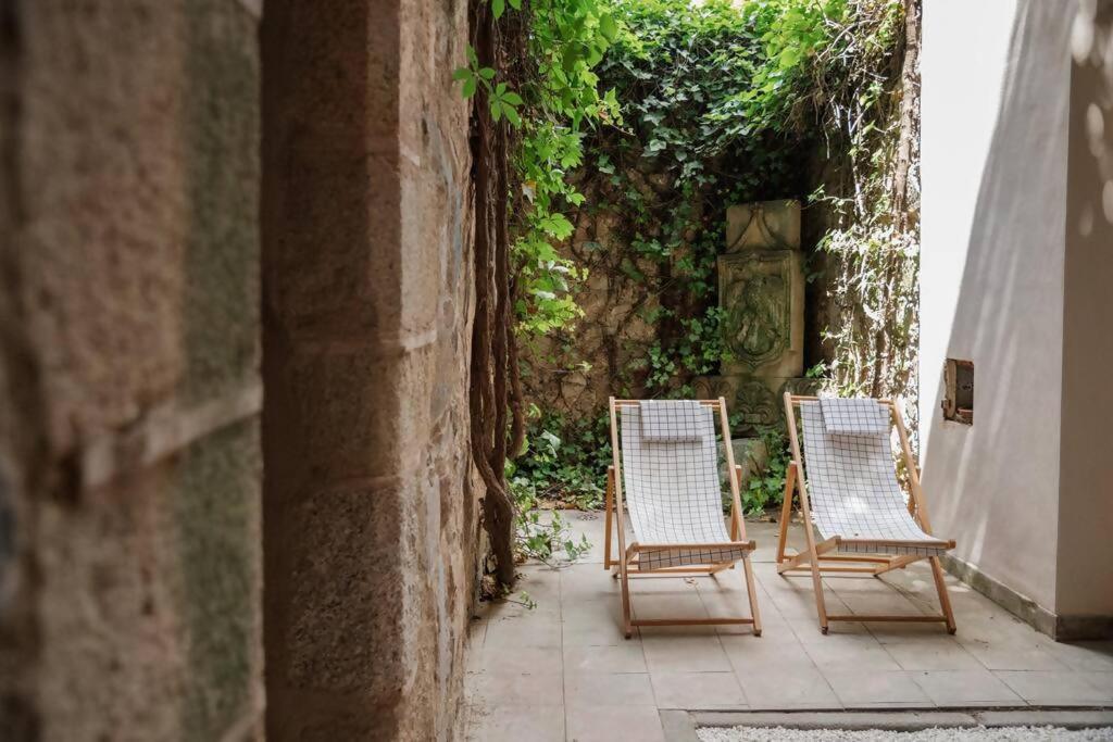 Appartamento Casa Aguila Casco Antiguo Patio Privado Caces Esterno foto
